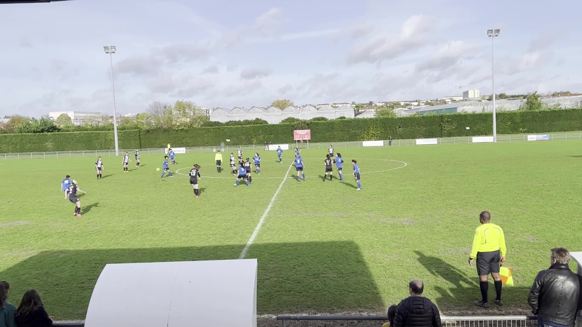 NIORT ST FLO EN COUPE