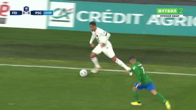 1. Defense Feignies vs attaque placee PSG