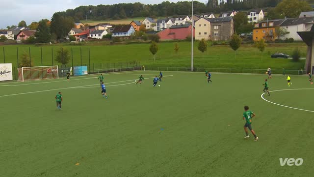 10 004137-PressingenB-